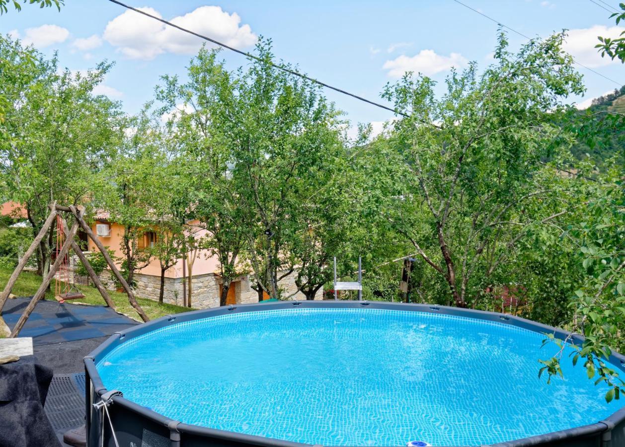 Villa Casa Mira By Rent Istria Pazin Esterno foto