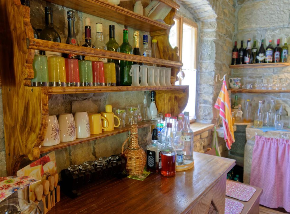 Villa Casa Mira By Rent Istria Pazin Esterno foto