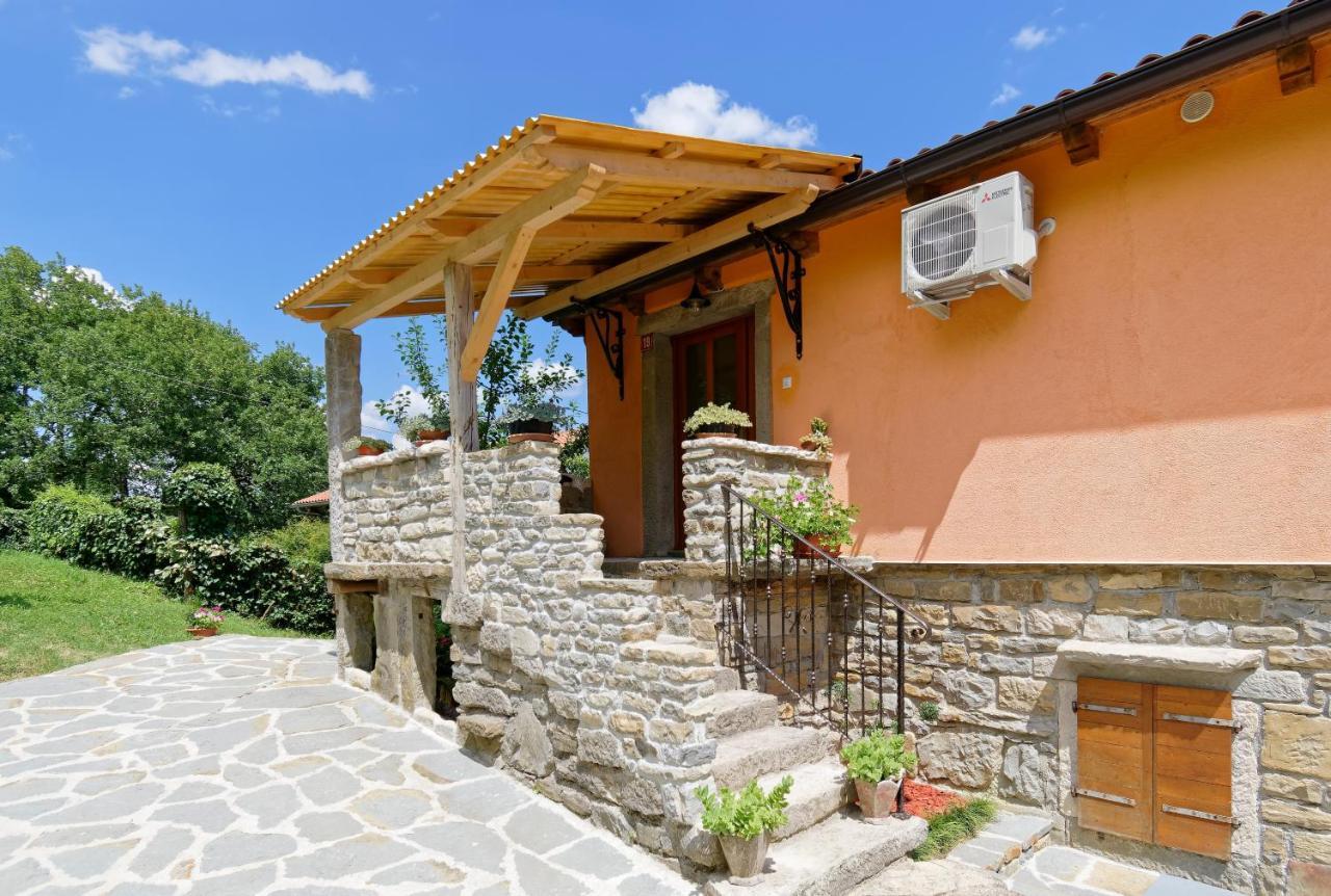 Villa Casa Mira By Rent Istria Pazin Esterno foto