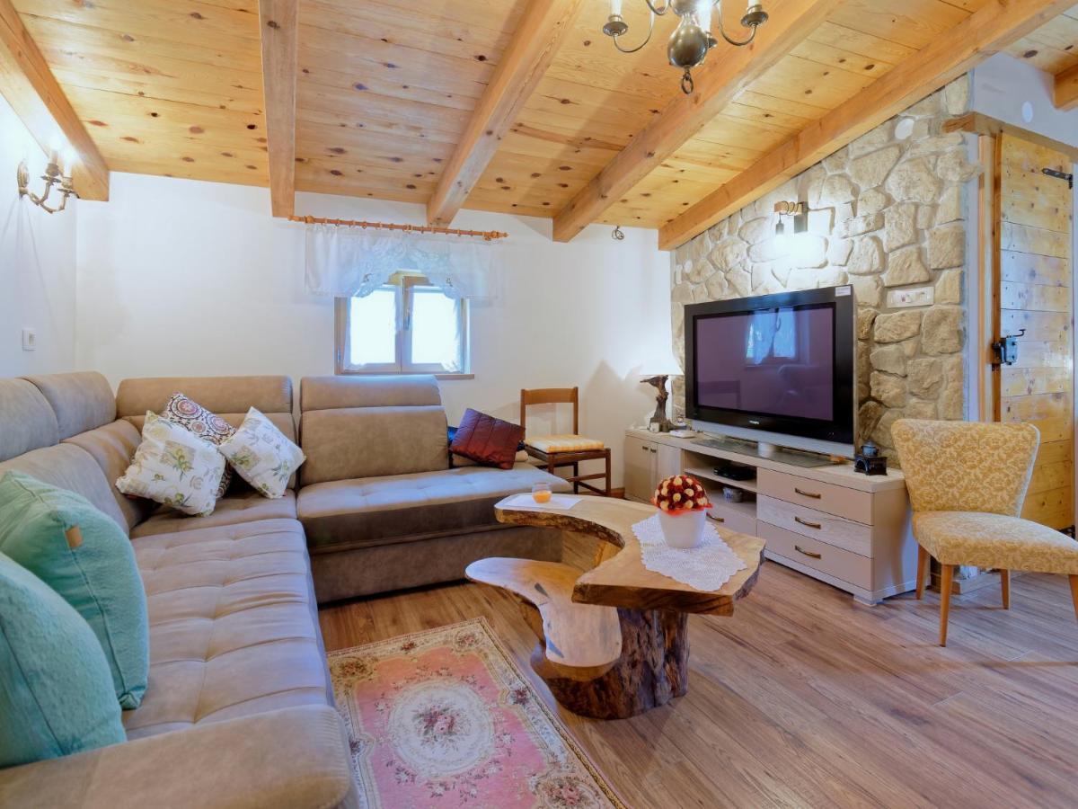 Villa Casa Mira By Rent Istria Pazin Esterno foto