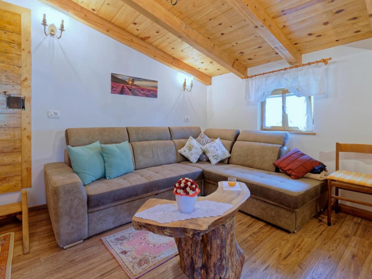 Villa Casa Mira By Rent Istria Pazin Esterno foto