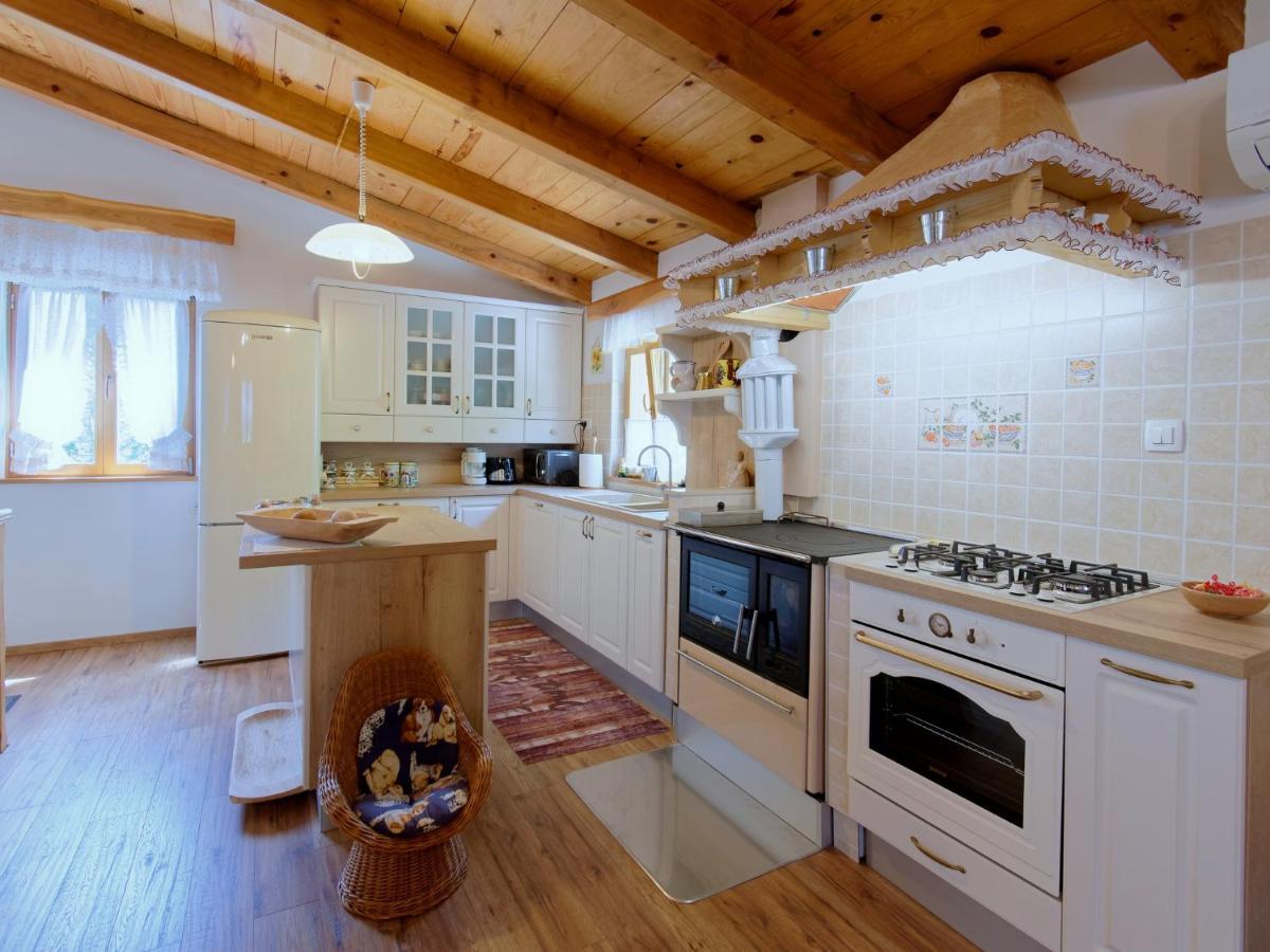 Villa Casa Mira By Rent Istria Pazin Esterno foto
